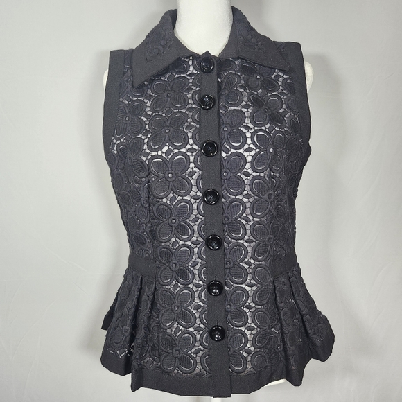V Christina Black Baroque Peplum Vest - Picture 1 of 8